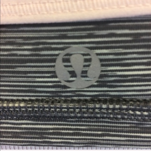 Lululemon CYB Angel Wings Tank Size S (4/6) - Picture 6 of 6